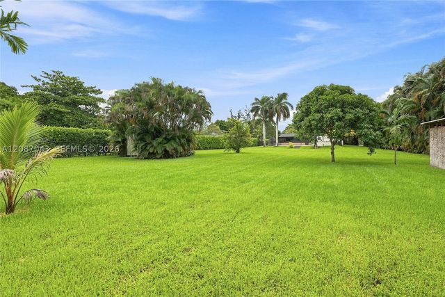 13402 SW 29th St, Davie, FL 33330