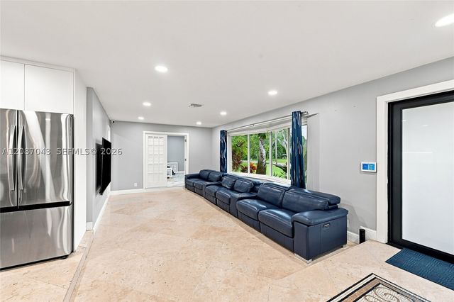 13402 SW 29th St, Davie, FL 33330