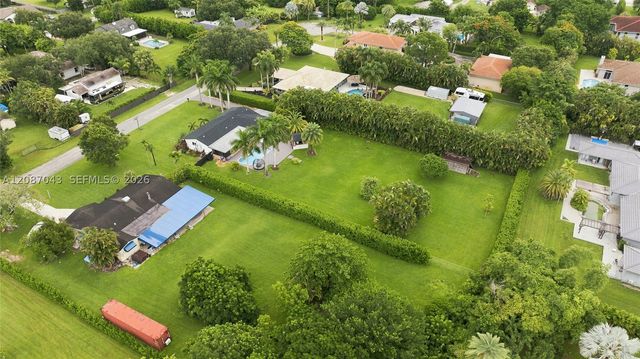 13402 SW 29th St, Davie, FL 33330