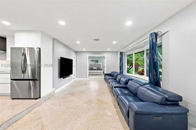 13402 SW 29th St, Davie, FL 33330
