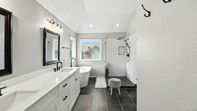 2448 Woodbridge Way, Schertz, TX 78154