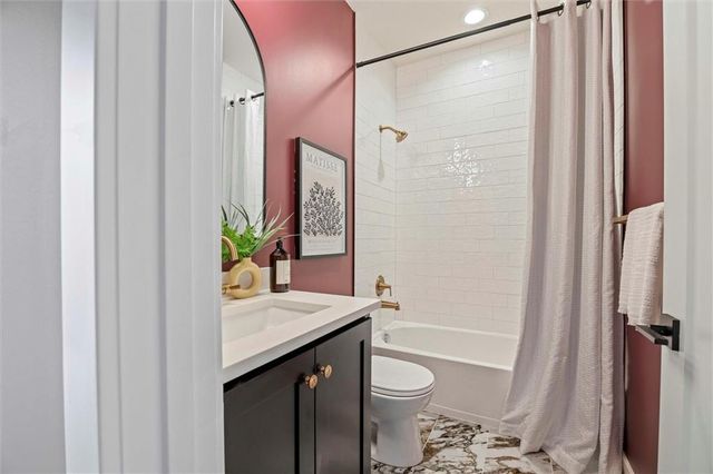 7919 Round Prairie Street, Shawnee, KS 66220