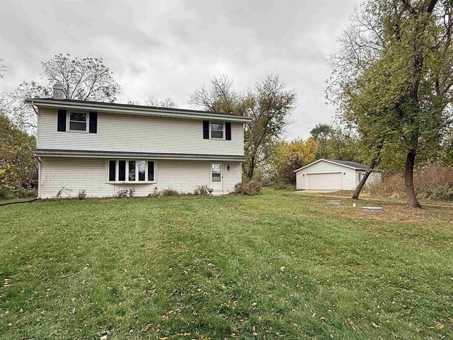 2326 S Murray Road, Janesville, WI 53548