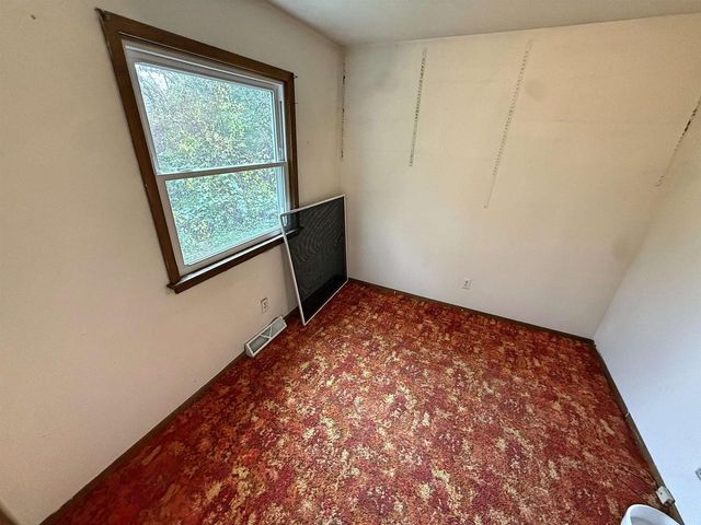 2326 S Murray Road, Janesville, WI 53548