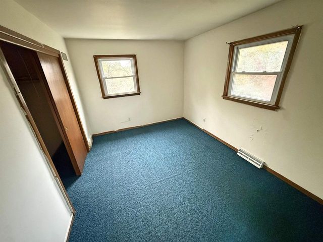 2326 S Murray Road, Janesville, WI 53548