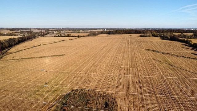 2326 S Murray Road, Janesville, WI 53548