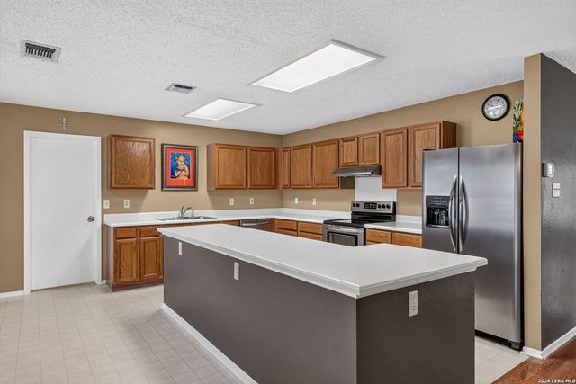 17707 Arroyo Gold, San Antonio, TX 78232