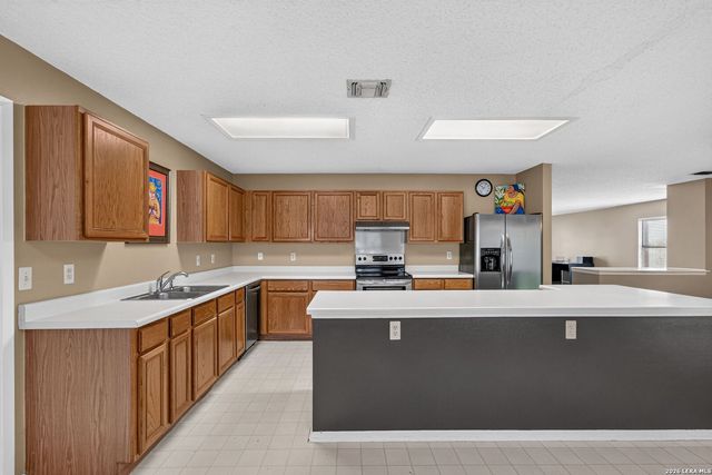 17707 Arroyo Gold, San Antonio, TX 78232