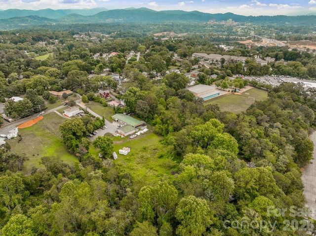 99999 Hazel Mill Road, Asheville, NC 28806