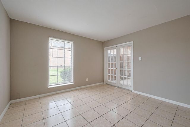 9090 S Braeswood Boulevard 43, Houston, TX 77074