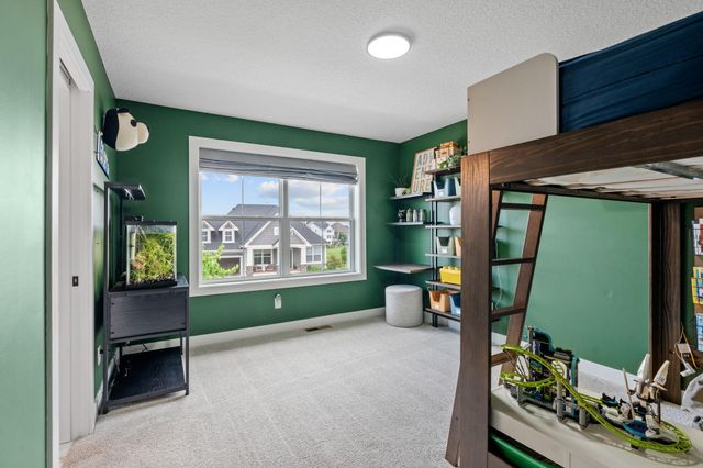 16452 Duluth Trail, Lakeville, MN 55044