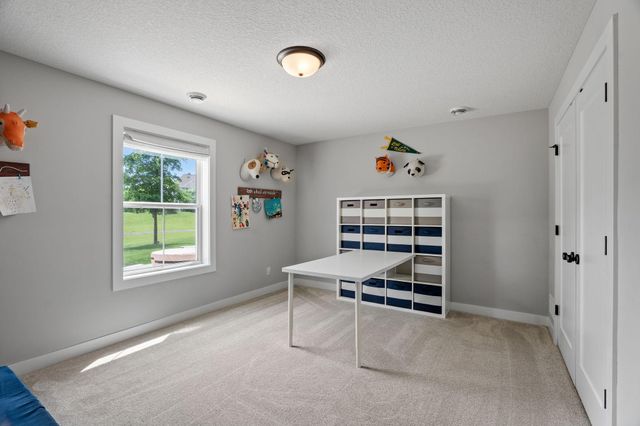 16452 Duluth Trail, Lakeville, MN 55044