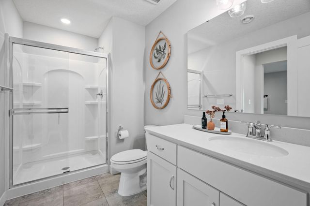 16452 Duluth Trail, Lakeville, MN 55044