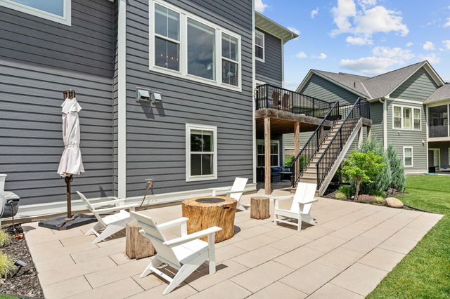 16452 Duluth Trail, Lakeville, MN 55044
