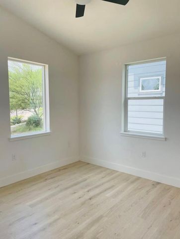 5010 Baker ST, Austin, TX 78721