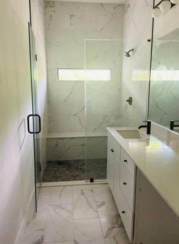 5010 Baker ST, Austin, TX 78721