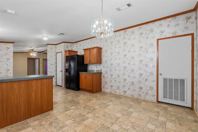 6002 Moose Drive, Granbury, TX 76048