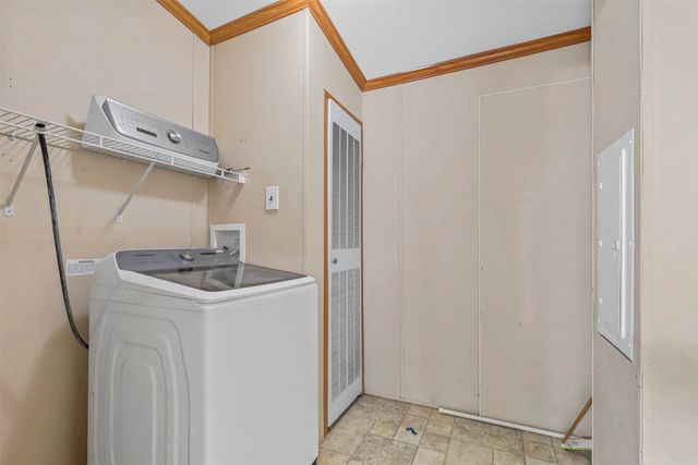6002 Moose Drive, Granbury, TX 76048