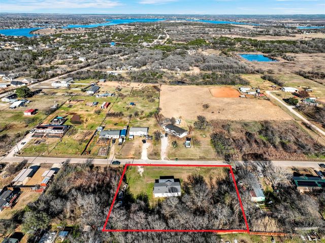 6002 Moose Drive, Granbury, TX 76048