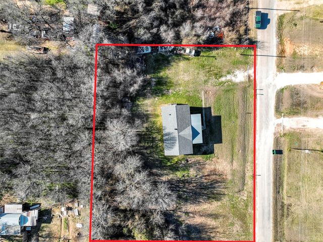 6002 Moose Drive, Granbury, TX 76048