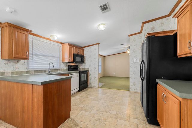 6002 Moose Drive, Granbury, TX 76048