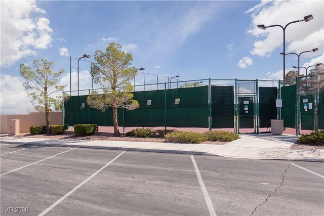 10627 Mission Lakes Avenue, Las Vegas, NV 89134