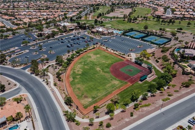 10627 Mission Lakes Avenue, Las Vegas, NV 89134