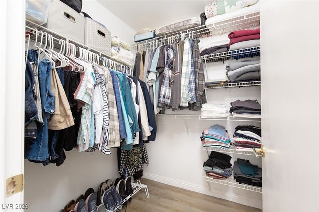 10627 Mission Lakes Avenue, Las Vegas, NV 89134