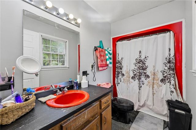 5752 Oak Grove Drive, Acworth, GA 30102