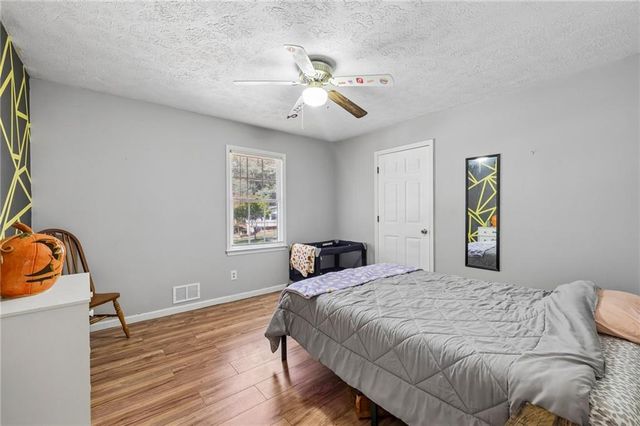 5752 Oak Grove Drive, Acworth, GA 30102