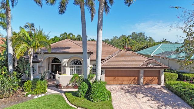 4813 BENCHMARK COURT, Sarasota, FL 34238