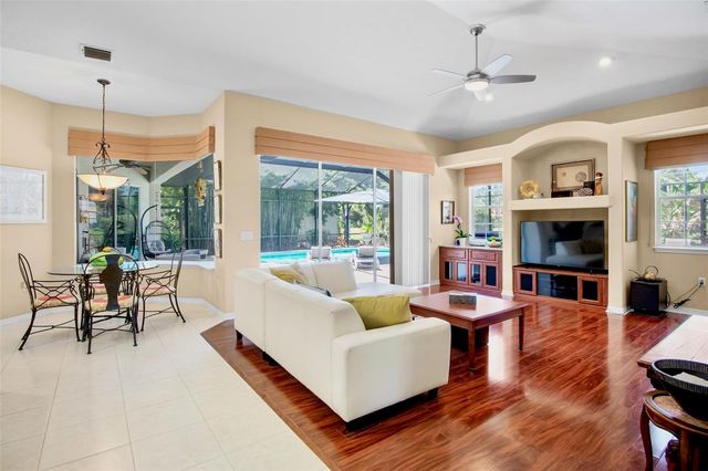 4813 BENCHMARK COURT, Sarasota, FL 34238