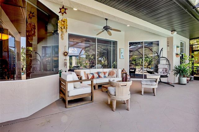 4813 BENCHMARK COURT, Sarasota, FL 34238
