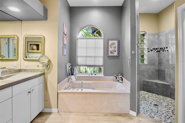 4813 BENCHMARK COURT, Sarasota, FL 34238