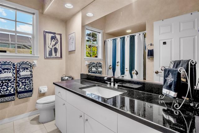 4813 BENCHMARK COURT, Sarasota, FL 34238