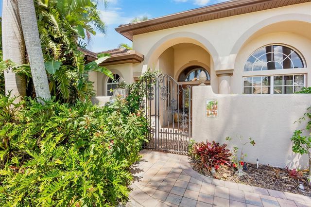 4813 BENCHMARK COURT, Sarasota, FL 34238