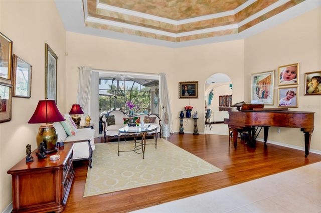 4813 BENCHMARK COURT, Sarasota, FL 34238