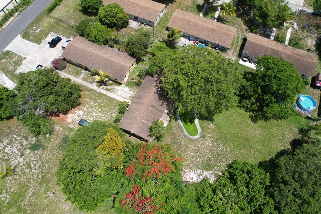 4537 Coconut Road, Lake Worth, FL 33461