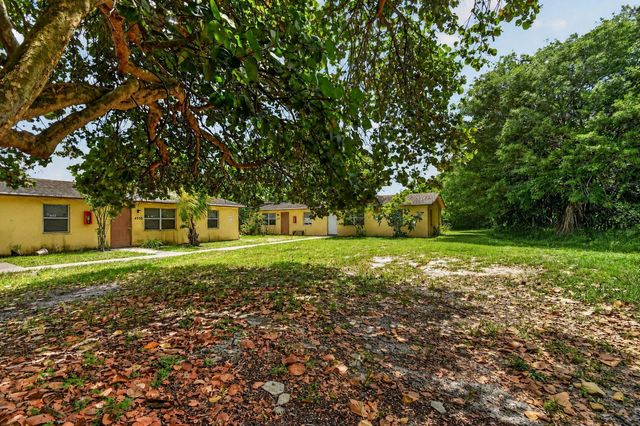 4537 Coconut Road, Lake Worth, FL 33461