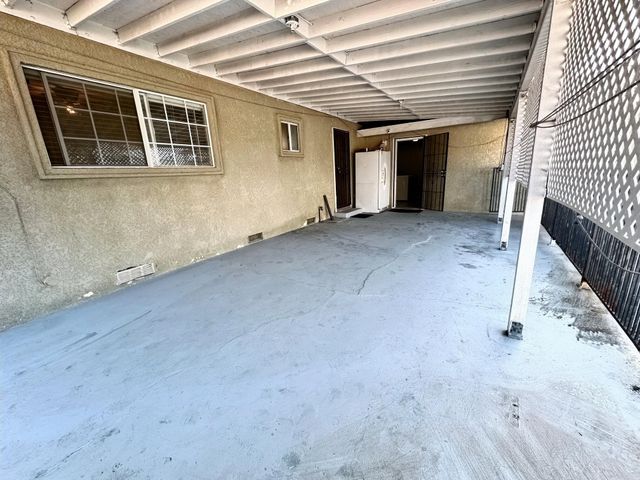 717 N Orange Avenue, Lindsay, CA 93247