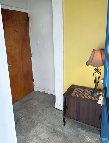 211 S 11 Avenue 2, Highland Park, NJ 08904
