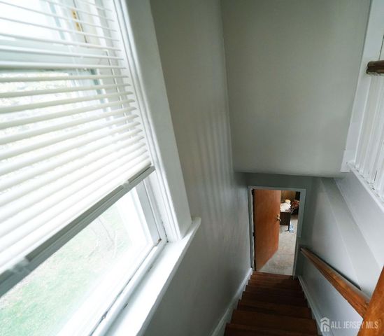 211 S 11 Avenue 2, Highland Park, NJ 08904