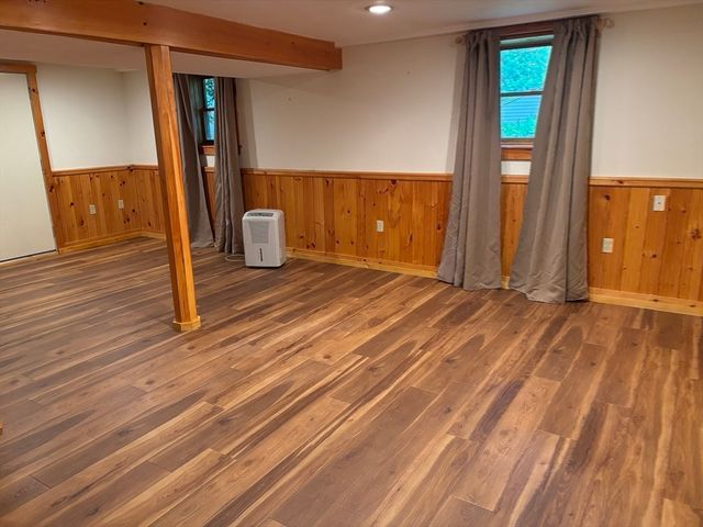 15 Highfield Dr, Lancaster, MA 01523