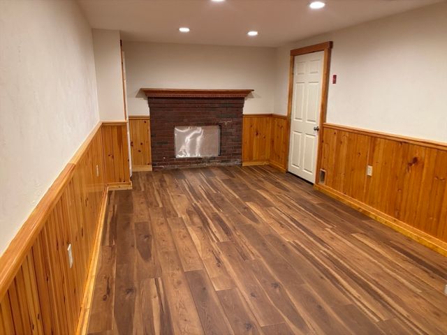 15 Highfield Dr, Lancaster, MA 01523