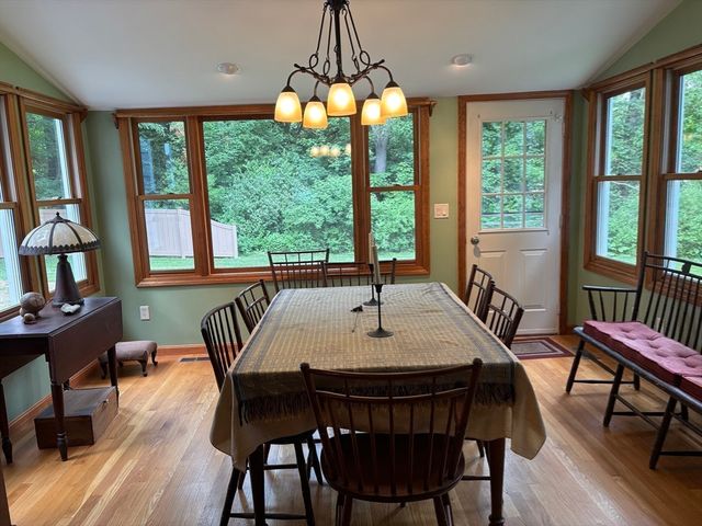 15 Highfield Dr, Lancaster, MA 01523
