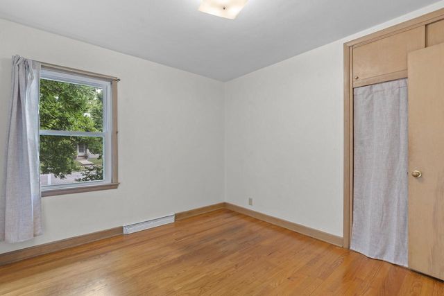 3731 N 77th STREET, Milwaukee, WI 53222