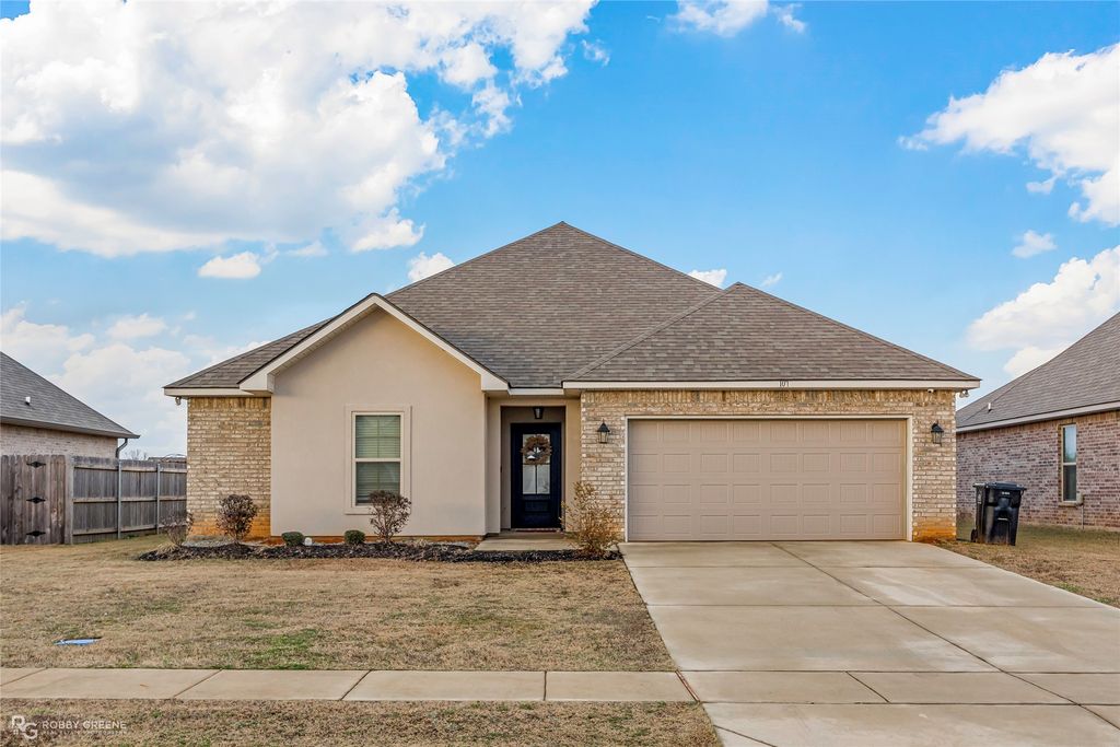 107 Vienne Trace, Haughton, LA 71037