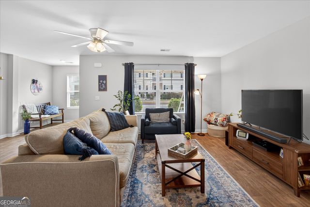 330 Dogwood Circle, Port Wentworth, GA 31407