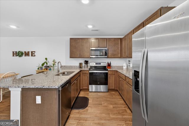 330 Dogwood Circle, Port Wentworth, GA 31407