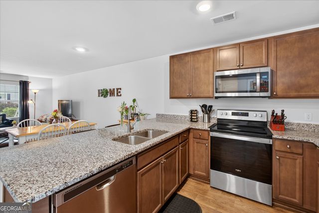 330 Dogwood Circle, Port Wentworth, GA 31407